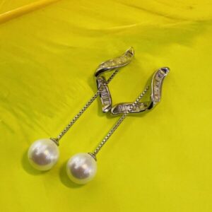Darling Earrings Silver Freshwater Pearl